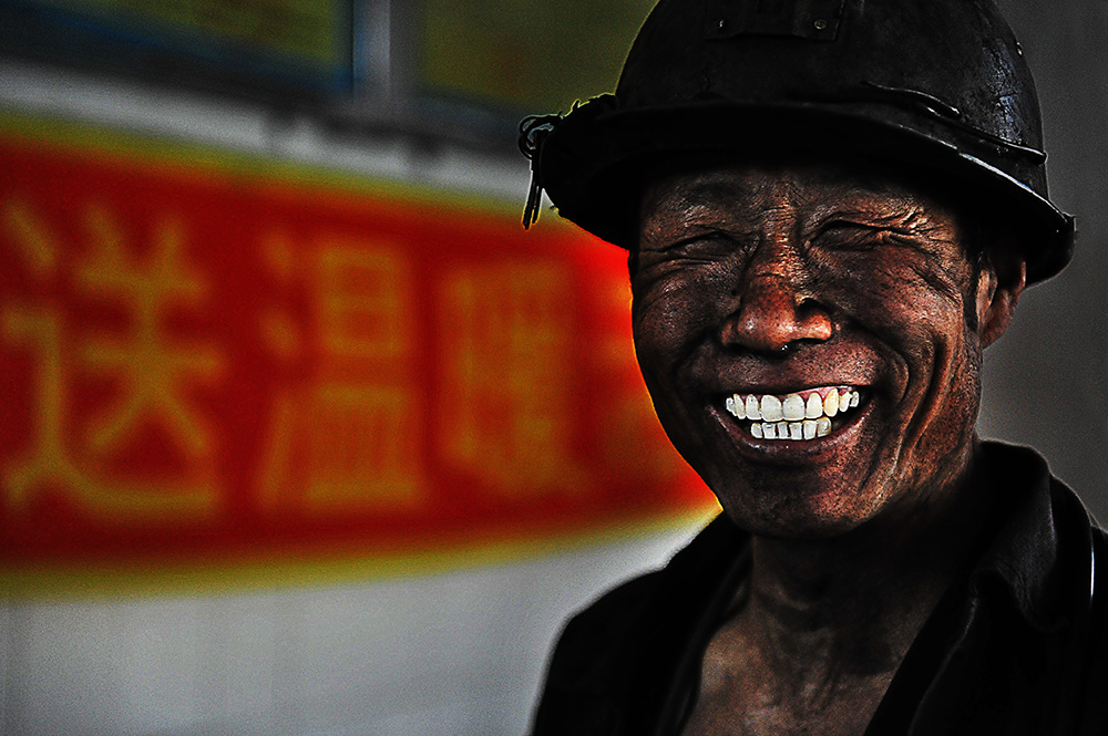 工作先进者评选(单选框上传图片)